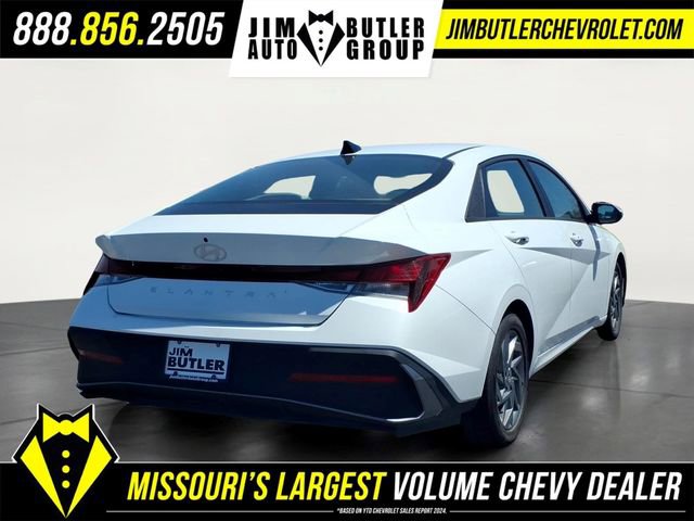 Used 2024 Hyundai Elantra SEL FWD image 23