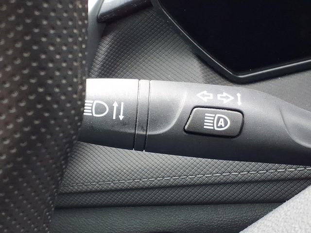 Used 2024 Chevrolet TrailBlazer LT FWD image 25