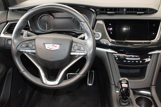 Used 2023 Cadillac XT6 Sport w/ LPO, Floor Liner Package AWD/4WD image 18