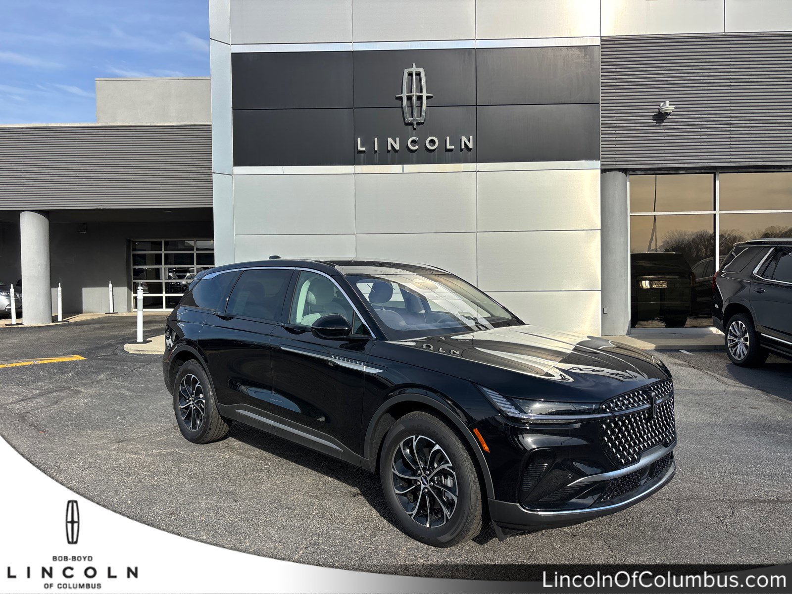 New 2026 Lincoln Nautilus Premier image 1