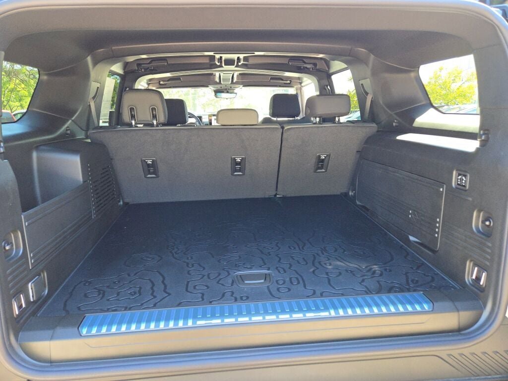 New 2025 GMC Hummer EV 2X w/ Extreme Off-Road Package image 19