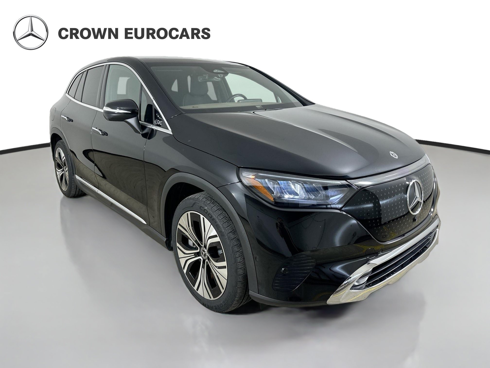 Used 2023 Mercedes-Benz EQE 350+ 4MATIC SUV image 3