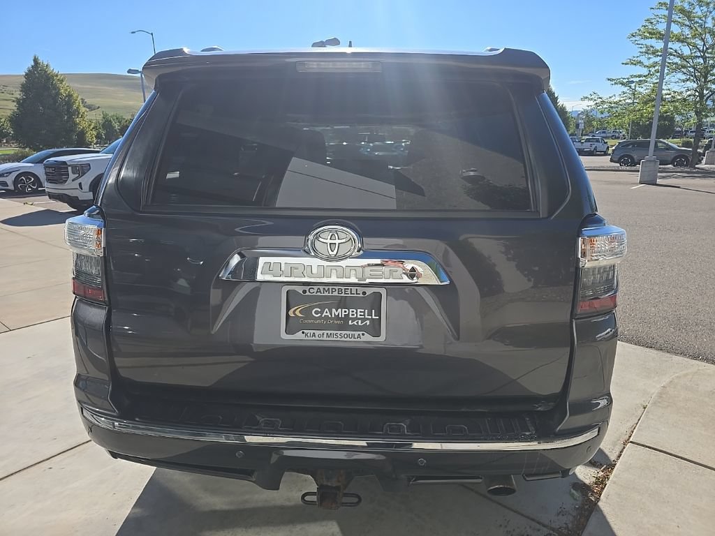 Used 2016 Toyota 4Runner Limited AWD/4WD image 5
