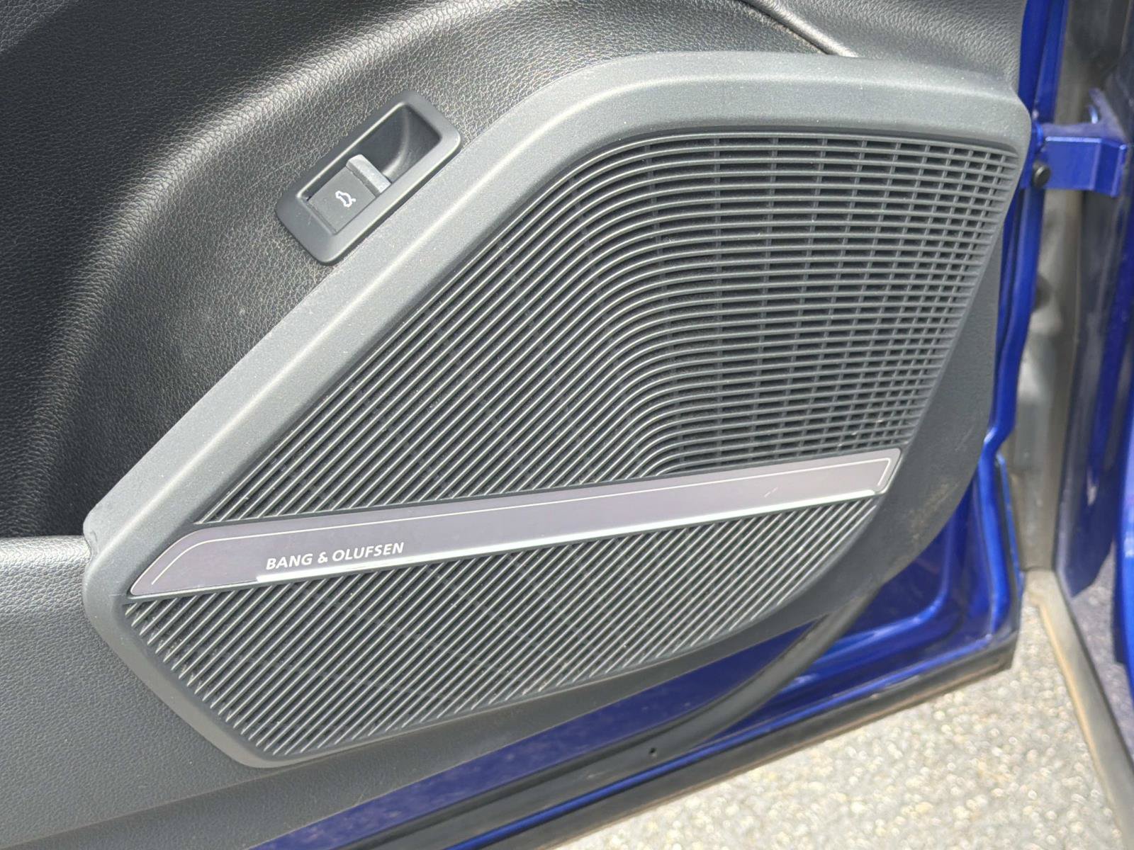 Used 2021 Audi SQ5 Prestige AWD/4WD image 16