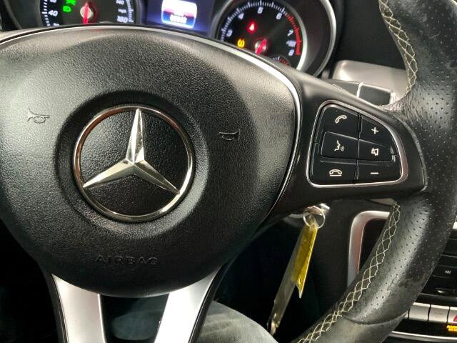 Used 2018 Mercedes-Benz GLA 250 4MATIC image 23