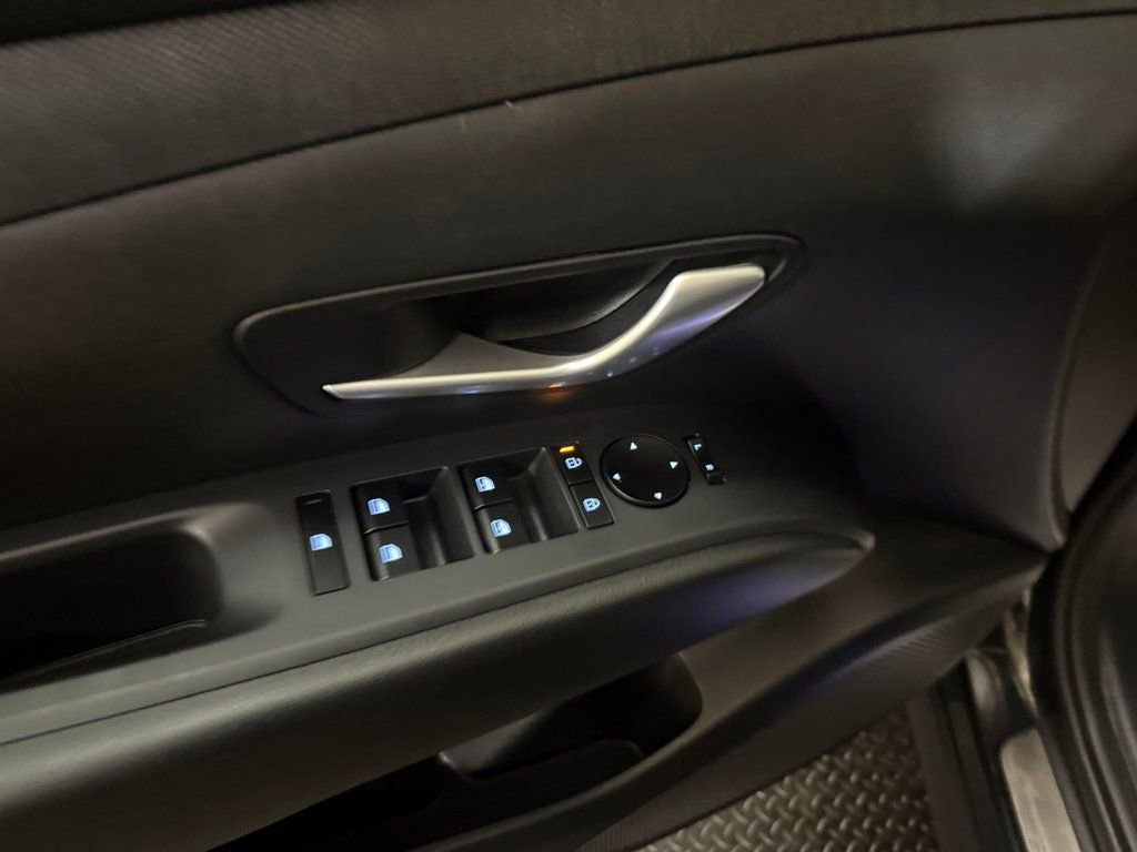 Used 2025 Hyundai Tucson XRT image 23