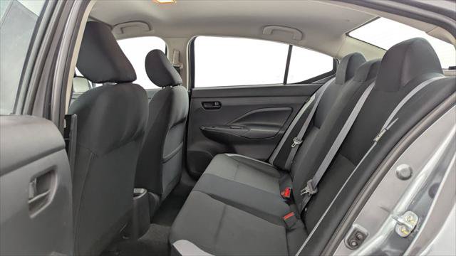 Used 2025 Nissan Versa S FWD image 17