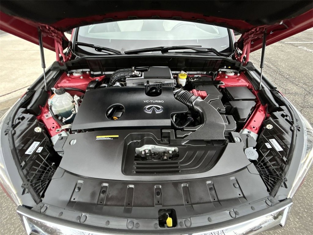 Certified 2023 INFINITI QX55 Essential image 14