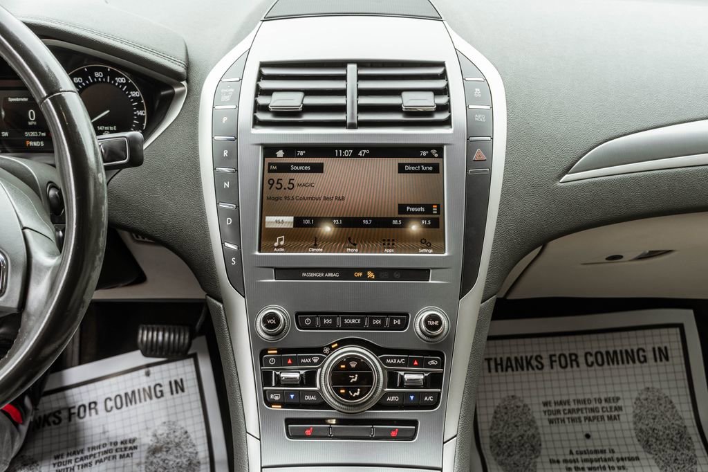 Used 2019 Lincoln MKZ Premiere image 20