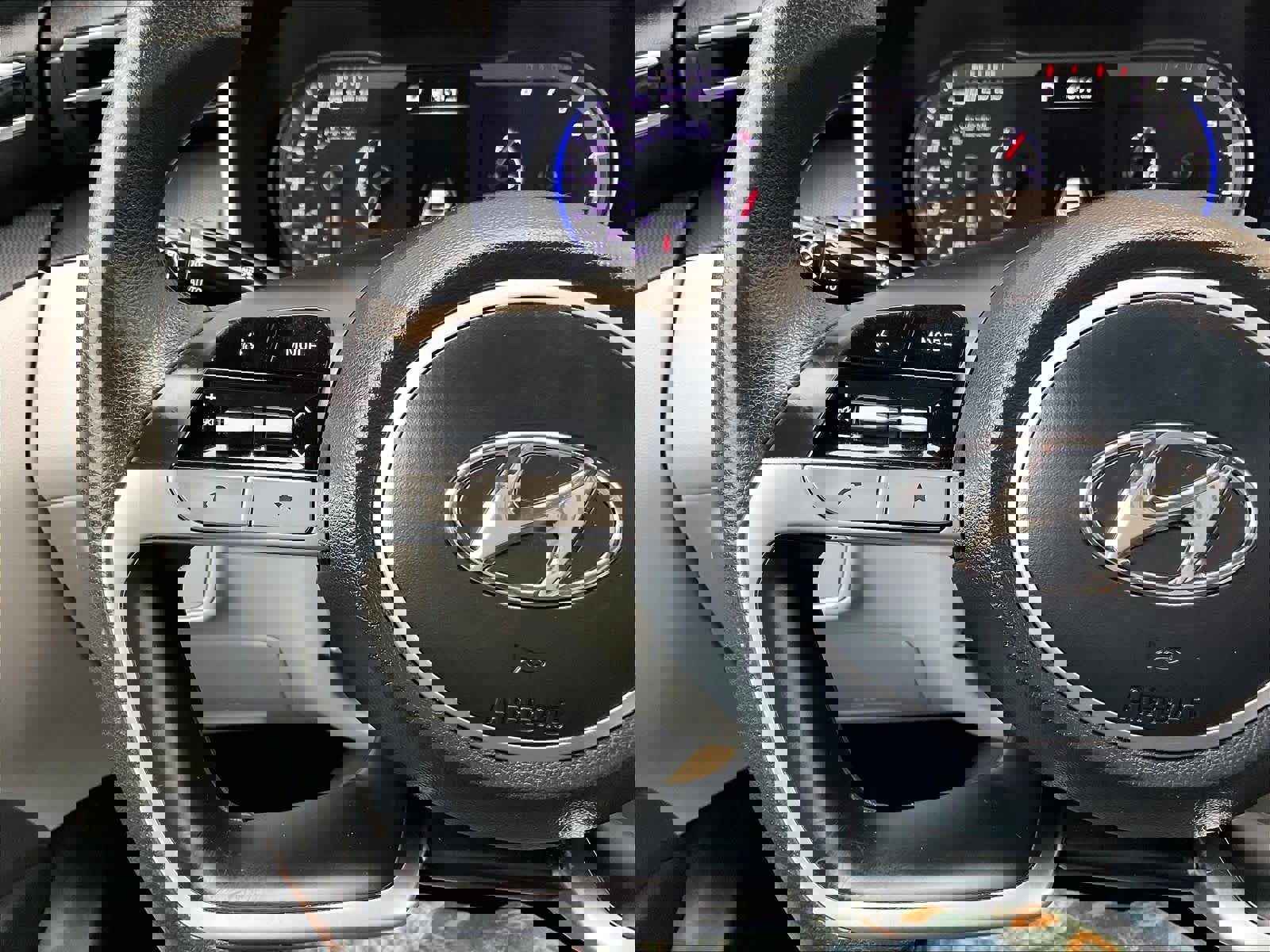 Certified 2022 Hyundai Tucson SEL image 22