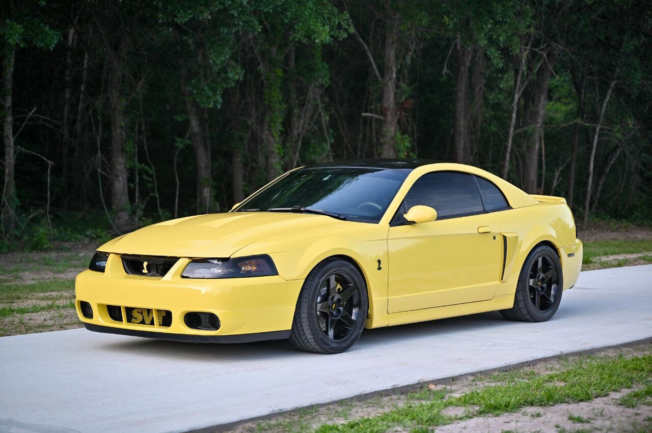 Used 2003 Ford Mustang Cobra RWD image 10