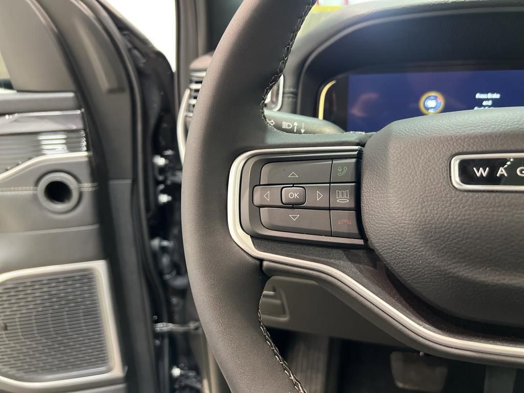 New 2024 Jeep Wagoneer 4WD w/ Premium Group I image 34