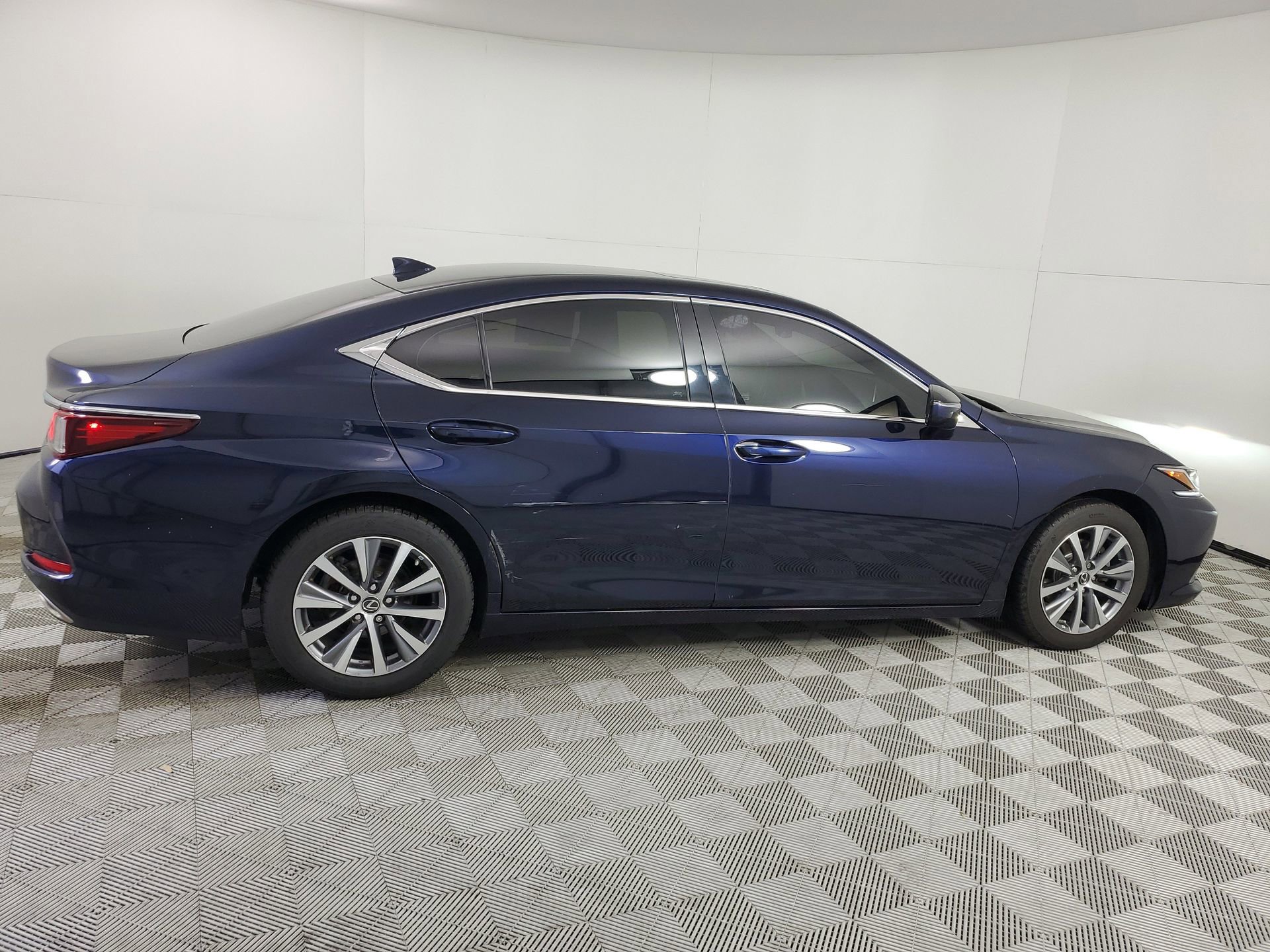Used 2020 Lexus ES 350 w/ Premium Package image 12