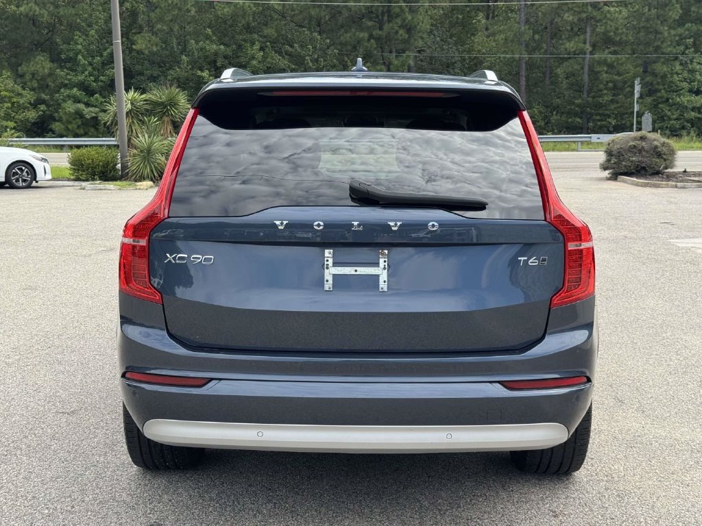 Used 2022 Volvo XC90 T6 Momentum w/ Advanced Package AWD/4WD image 25