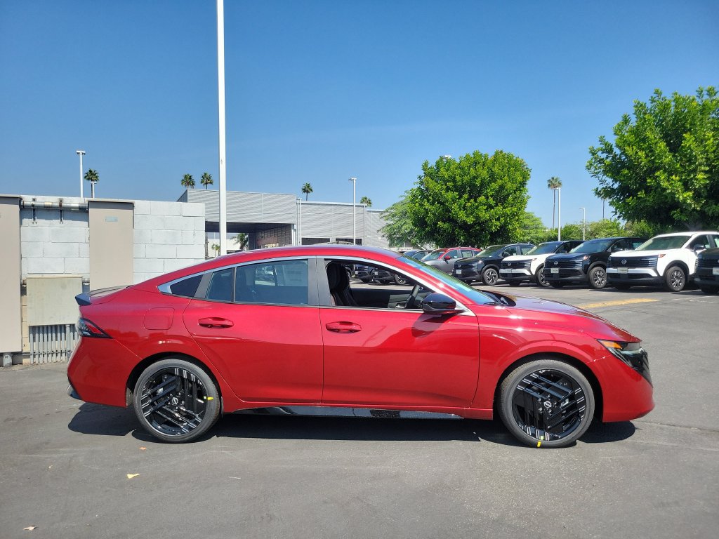 New 2027 Nissan Sentra SR FWD image 20