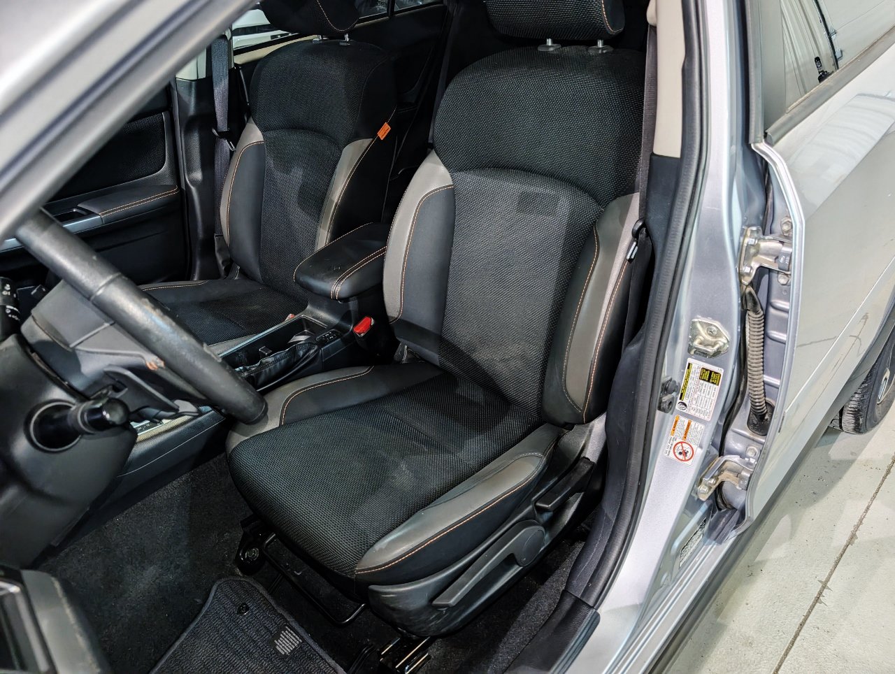 Used 2017 Subaru Crosstrek 2.0i Premium AWD/4WD image 17