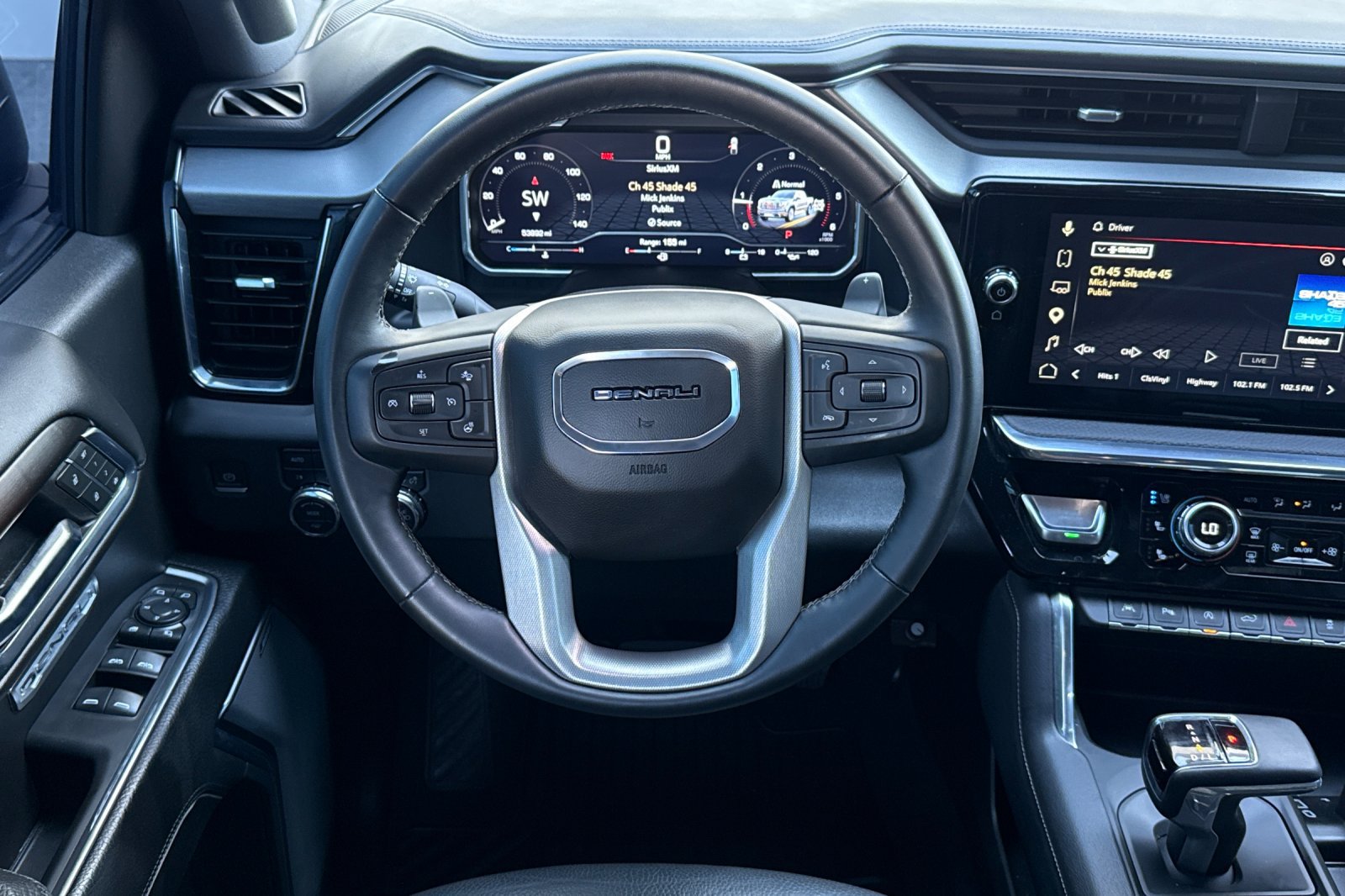 Used 2024 GMC Sierra 1500 Denali w/ Technology Package AWD/4WD image 16