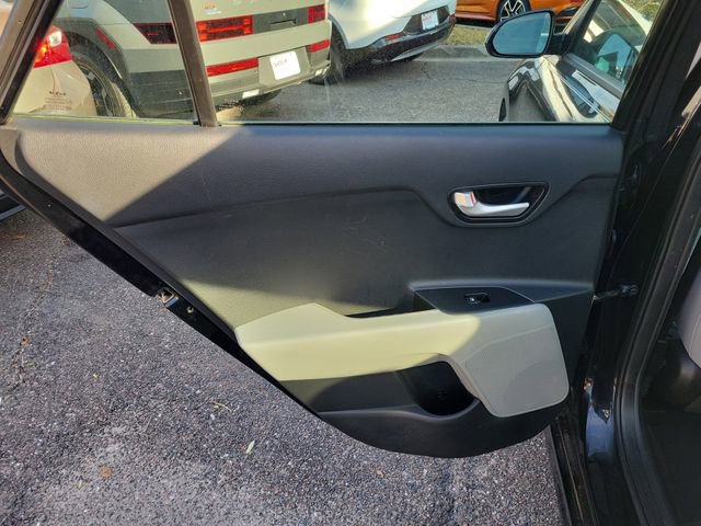 Used 2023 Kia Rio S image 27