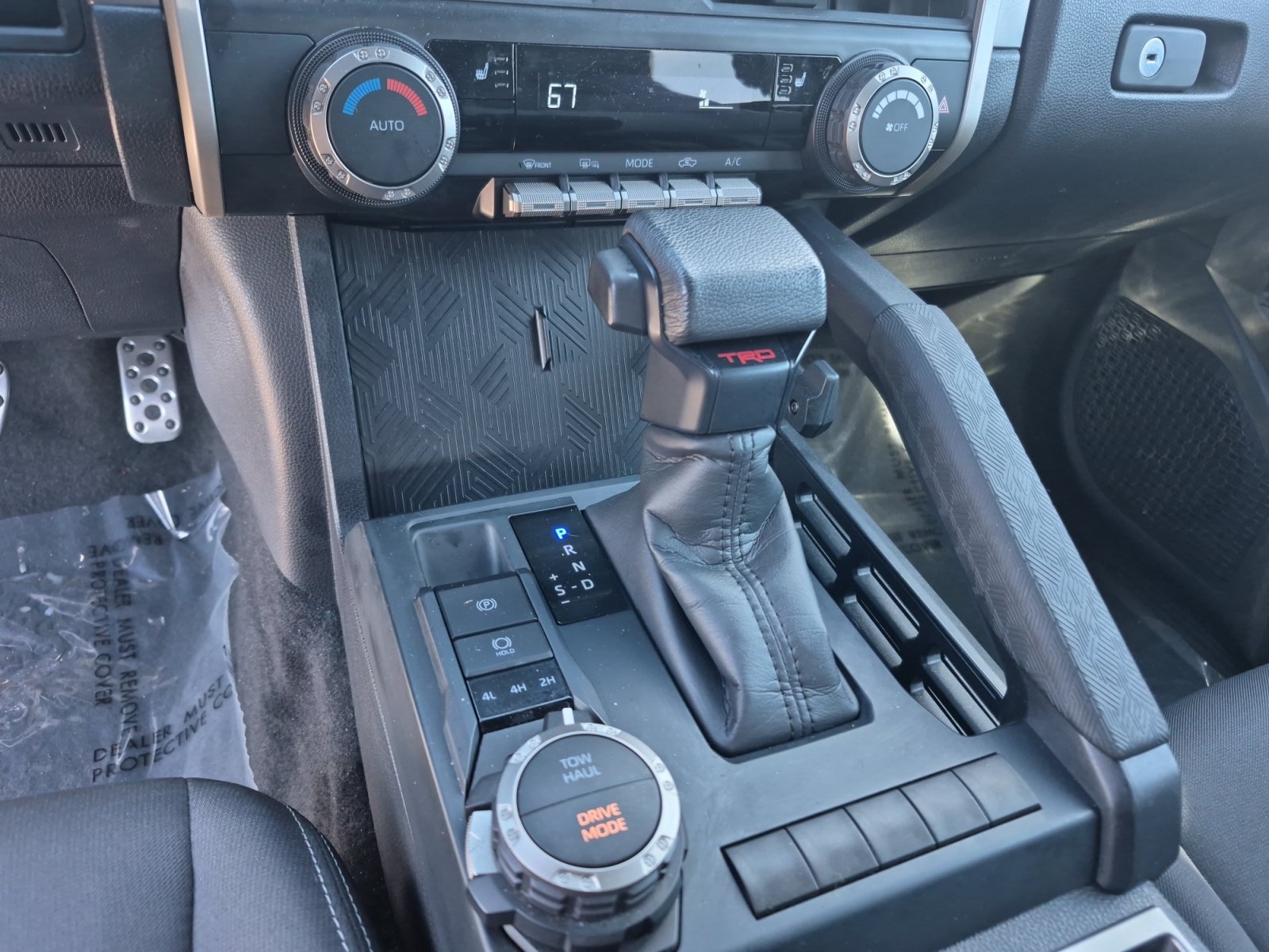 Used 2024 Toyota Tacoma TRD Sport AWD/4WD image 12