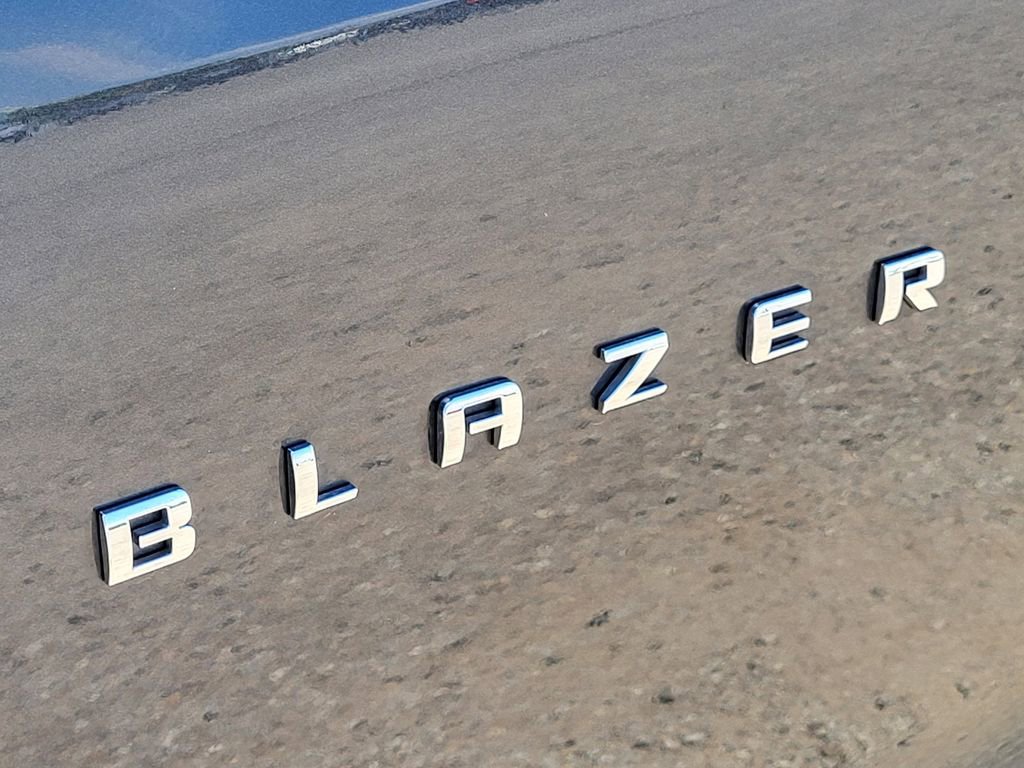 Used 2022 Chevrolet Blazer LT image 12