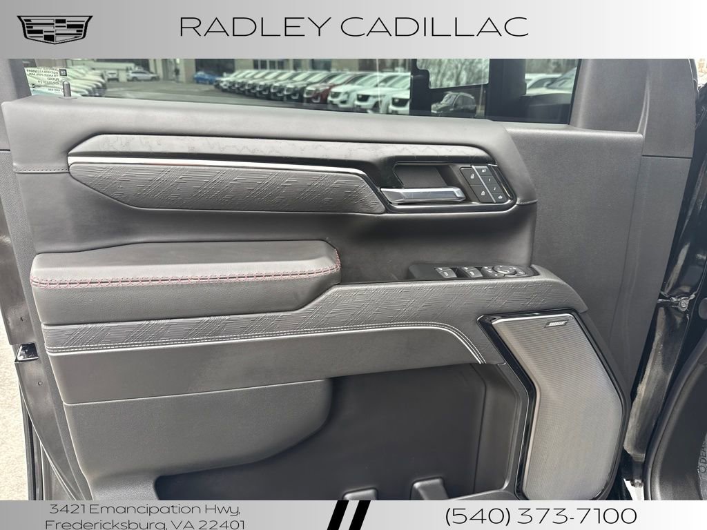 Used 2024 GMC Sierra 2500 AT4X image 5