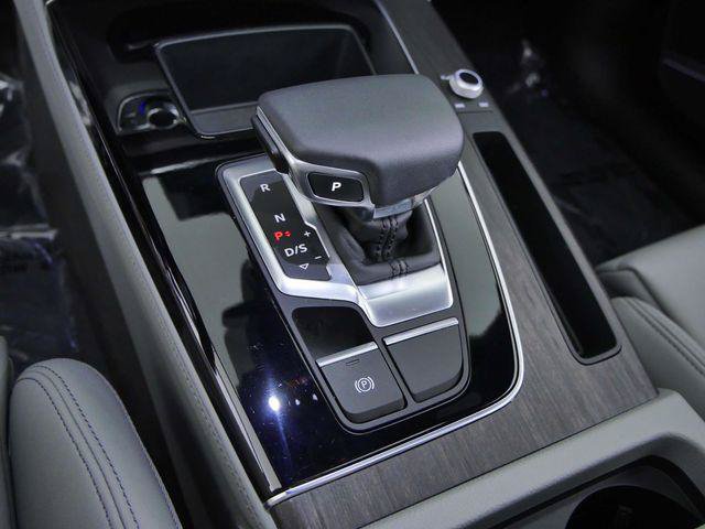 Used 2023 Audi Q5 2.0T Premium Plus w/ Premium Plus Package AWD/4WD image 24