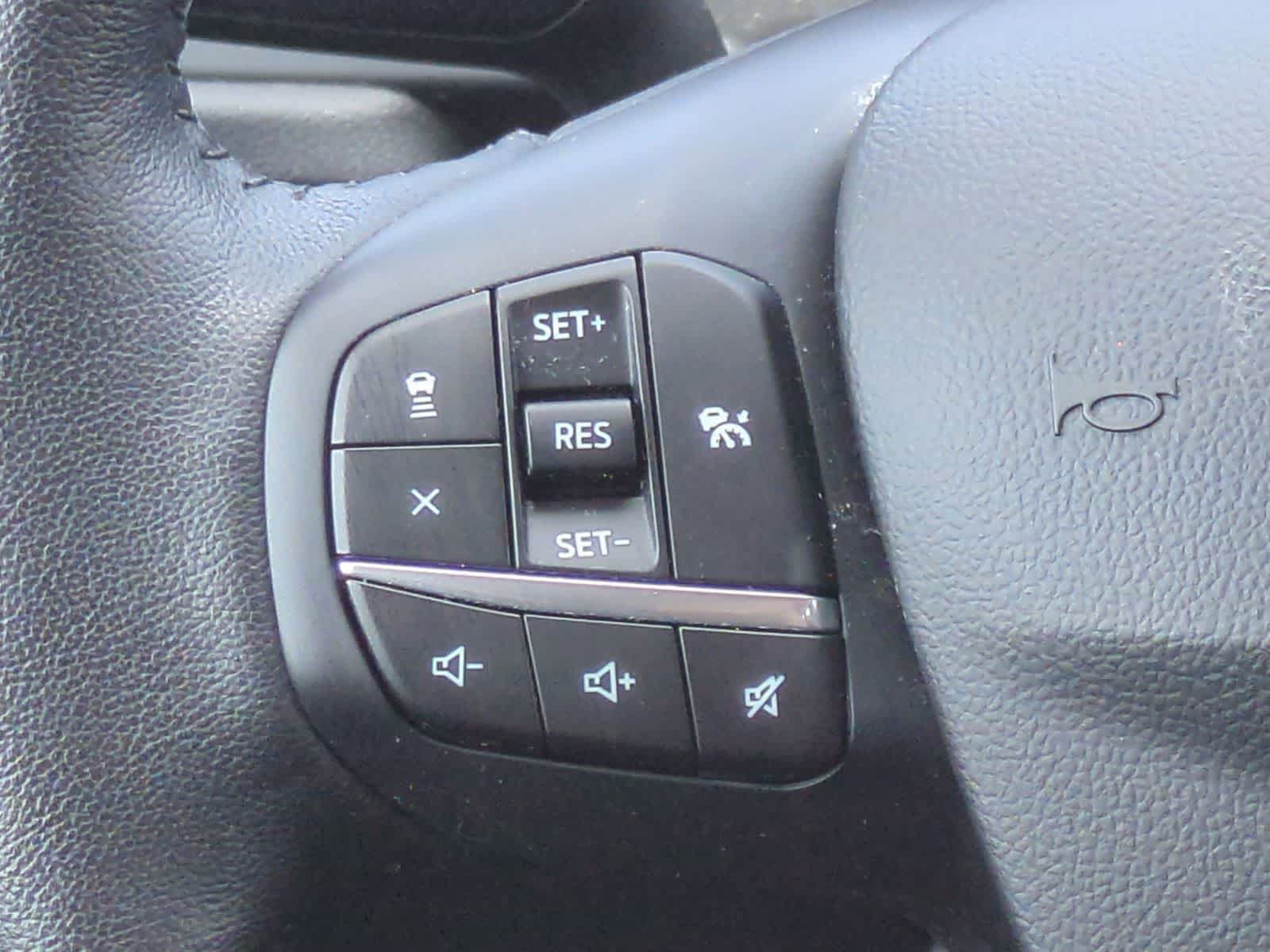 Used 2020 Ford Escape SEL FWD image 23