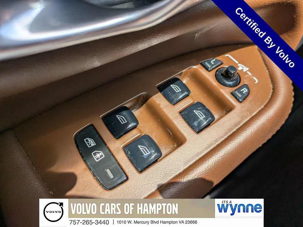 Used 2023 Volvo XC90 B5 Plus w/ Protection Package Premier AWD/4WD image 24