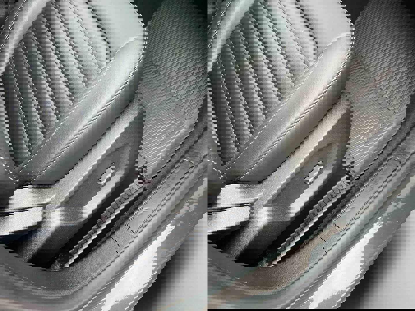 Used 2024 Ford Edge SEL w/ Convenience Package image 14