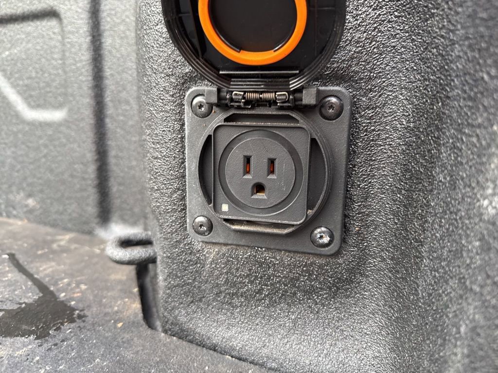 Used 2023 GMC Sierra 3500 Denali image 70