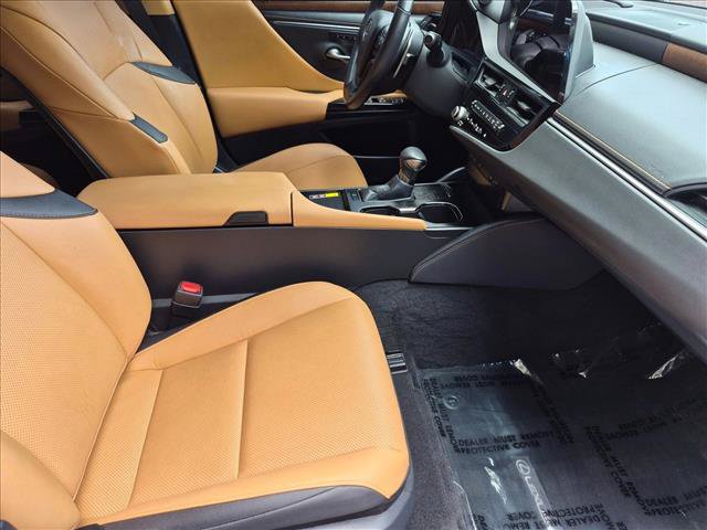 Certified 2024 Lexus ES 350 w/ Premium Package FWD image 20