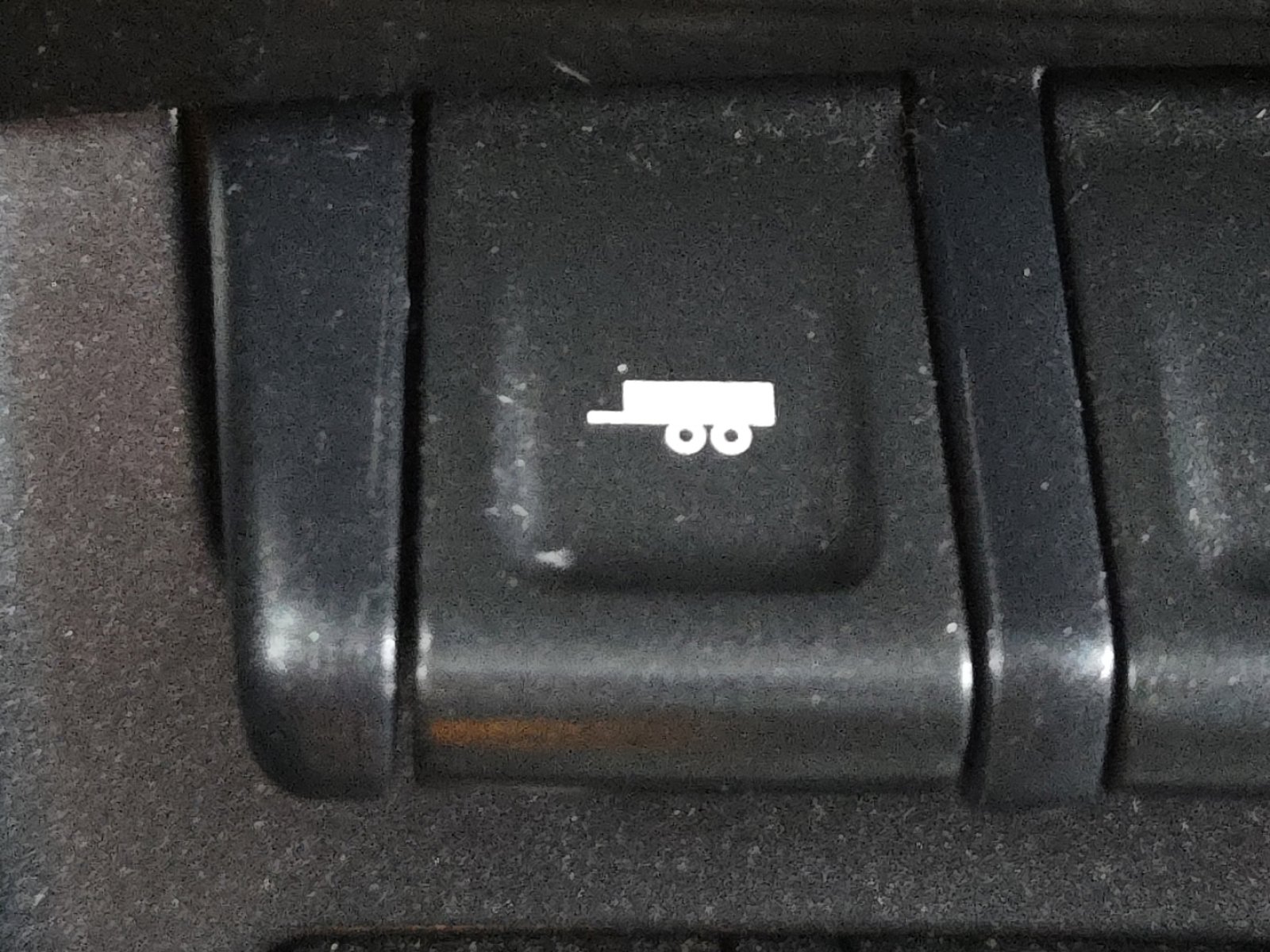 Used 2017 GMC Canyon SLE w/ All Terrain Package image 5