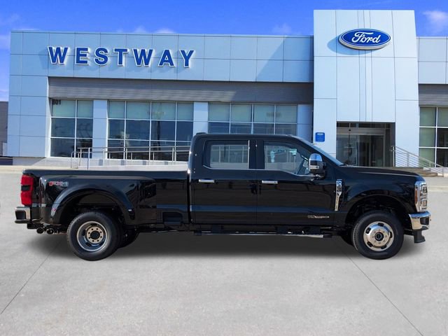 New 2026 Ford F350 Lariat image 3