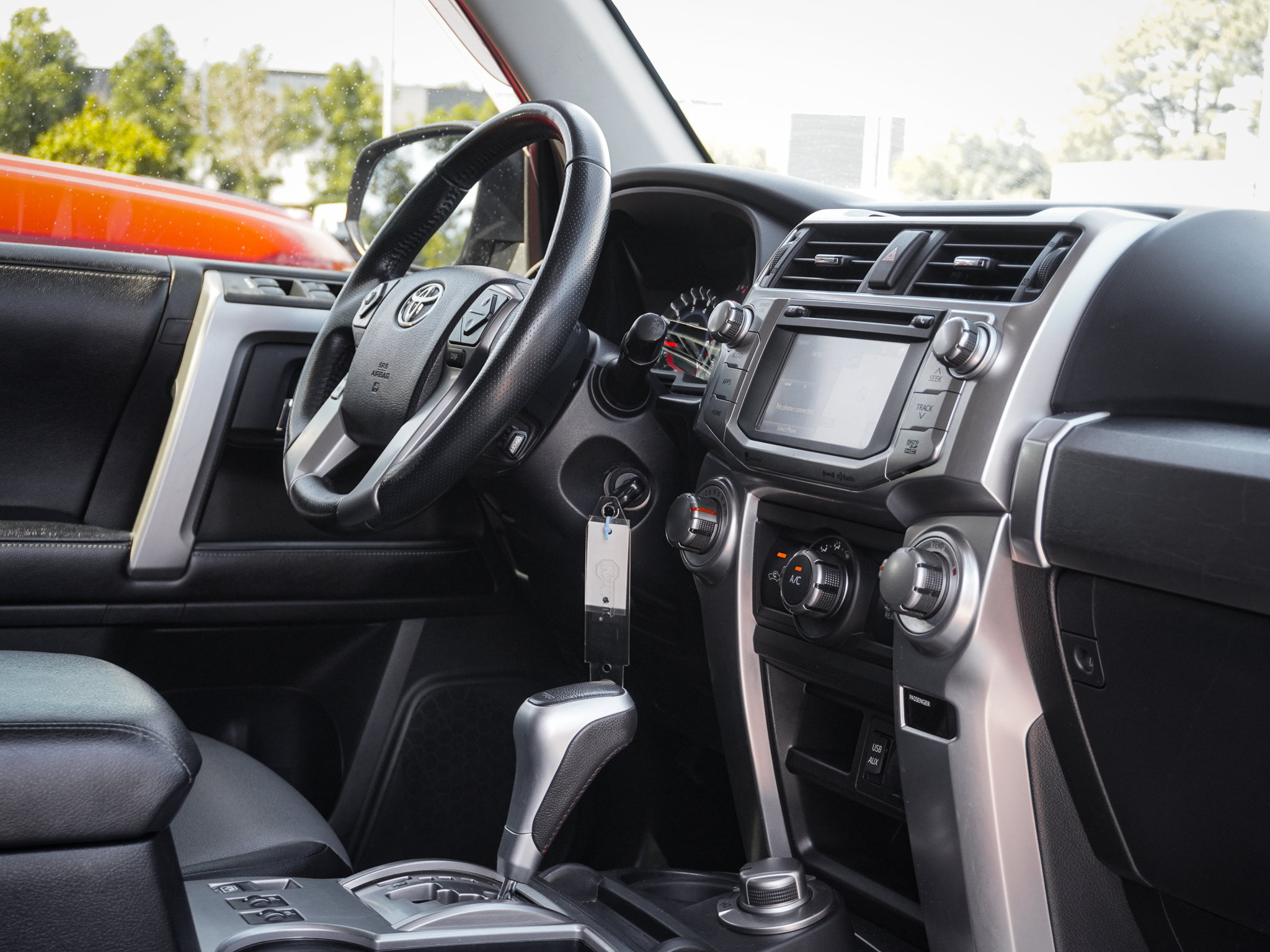 Used 2017 Toyota 4Runner SR5 Premium AWD/4WD image 38