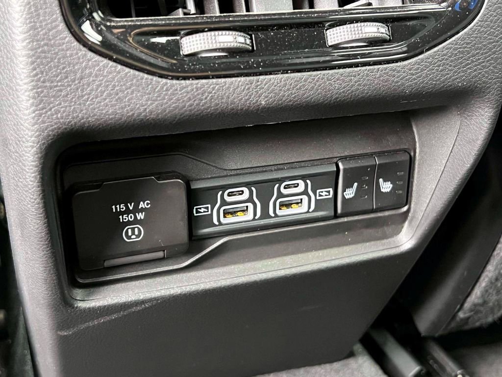 Used 2022 Jeep Grand Cherokee Overland image 14