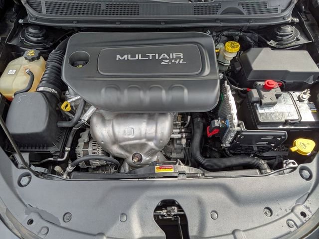 Used 2015 Dodge Dart SXT image 31