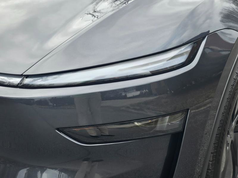 Used 2026 Tesla Model Y Long Range image 27