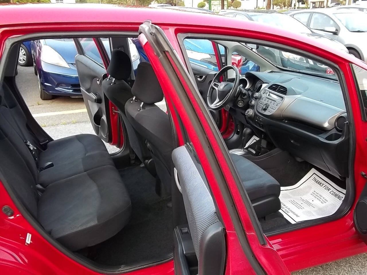 Used 2010 Honda Fit Sport image 10