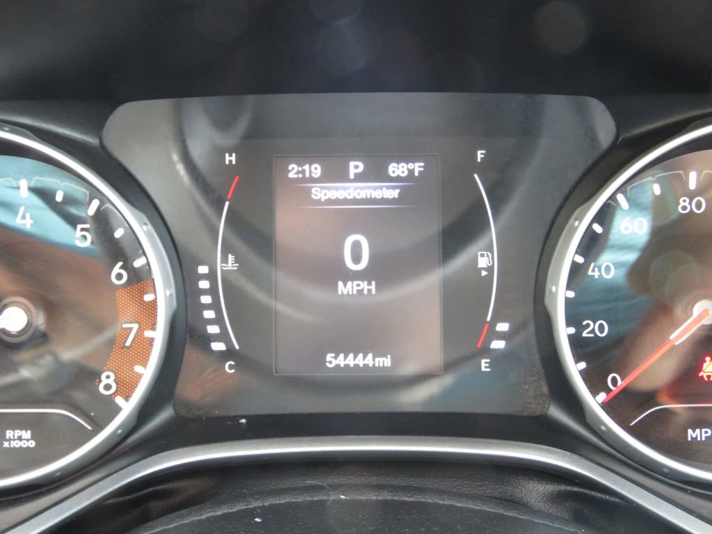 Used 2018 Jeep Compass Latitude w/ Cold Weather Group AWD/4WD image 20