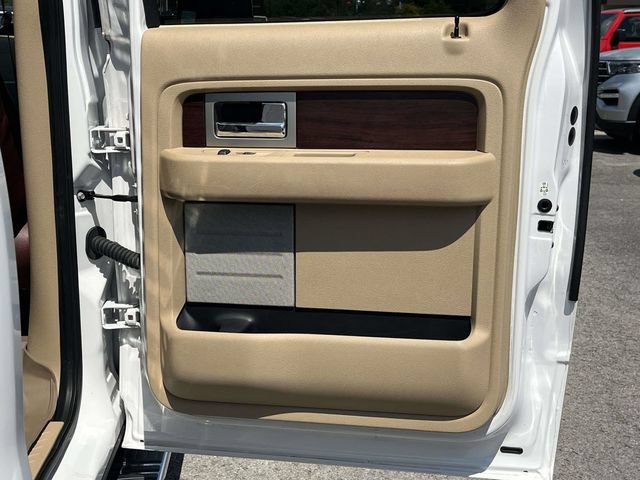 Used 2014 Ford F150 King Ranch w/ King Ranch Luxury Package AWD/4WD image 23