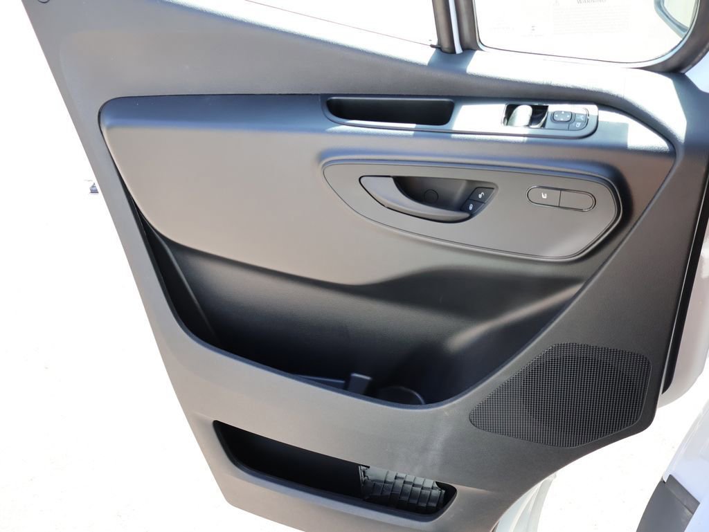 New 2025 Mercedes-Benz Sprinter 2500 image 38