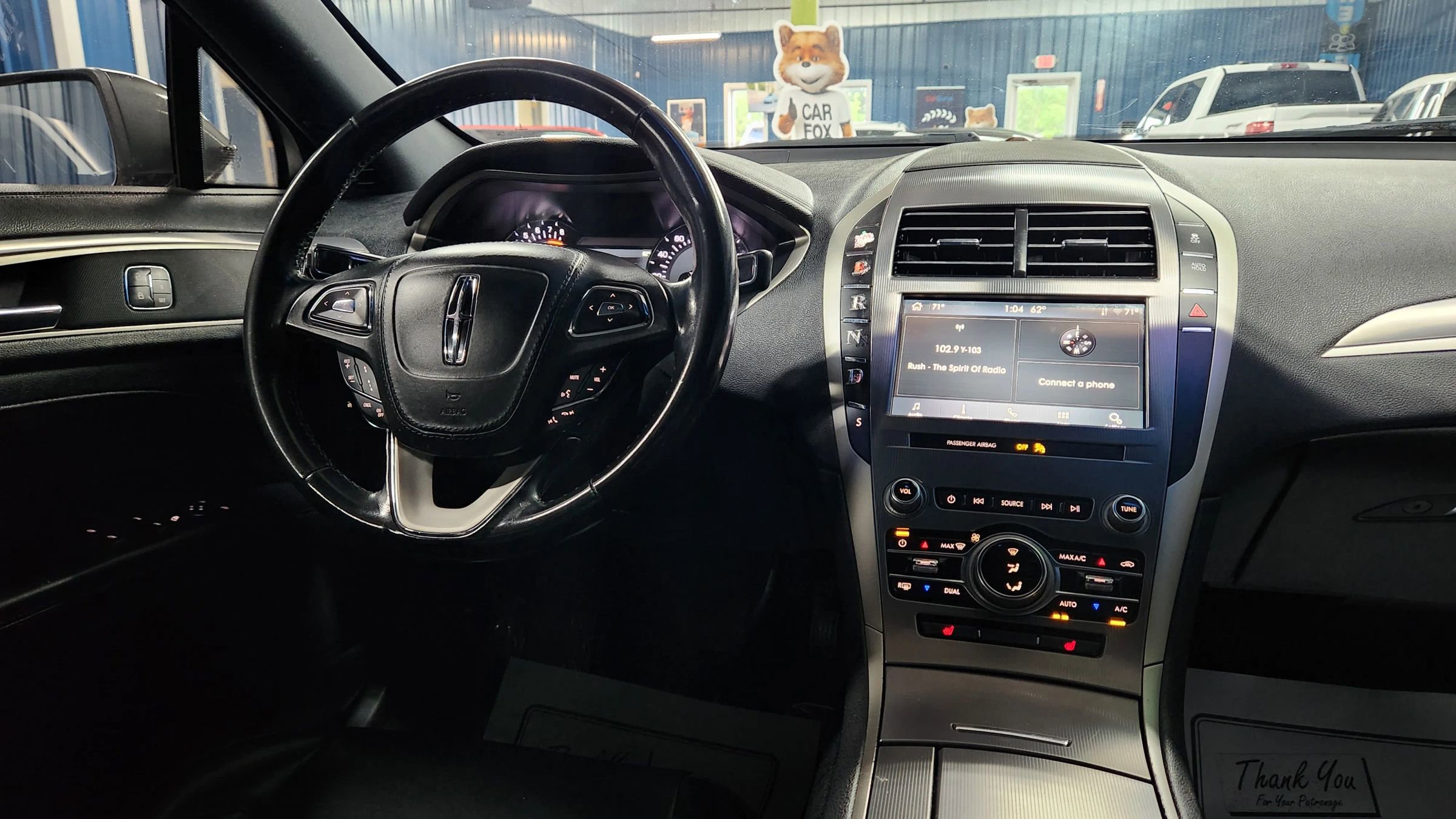 Used 2020 Lincoln MKZ image 34