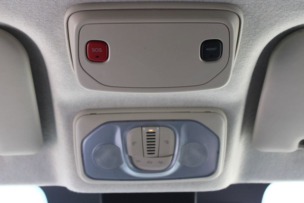 Used 2025 RAM ProMaster 2500 w/ Convenience Group FWD image 17