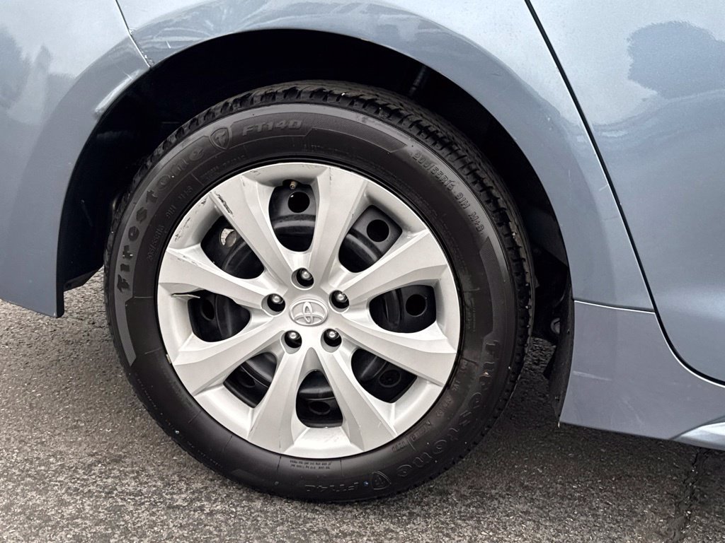 Used 2024 Toyota Corolla LE FWD image 9