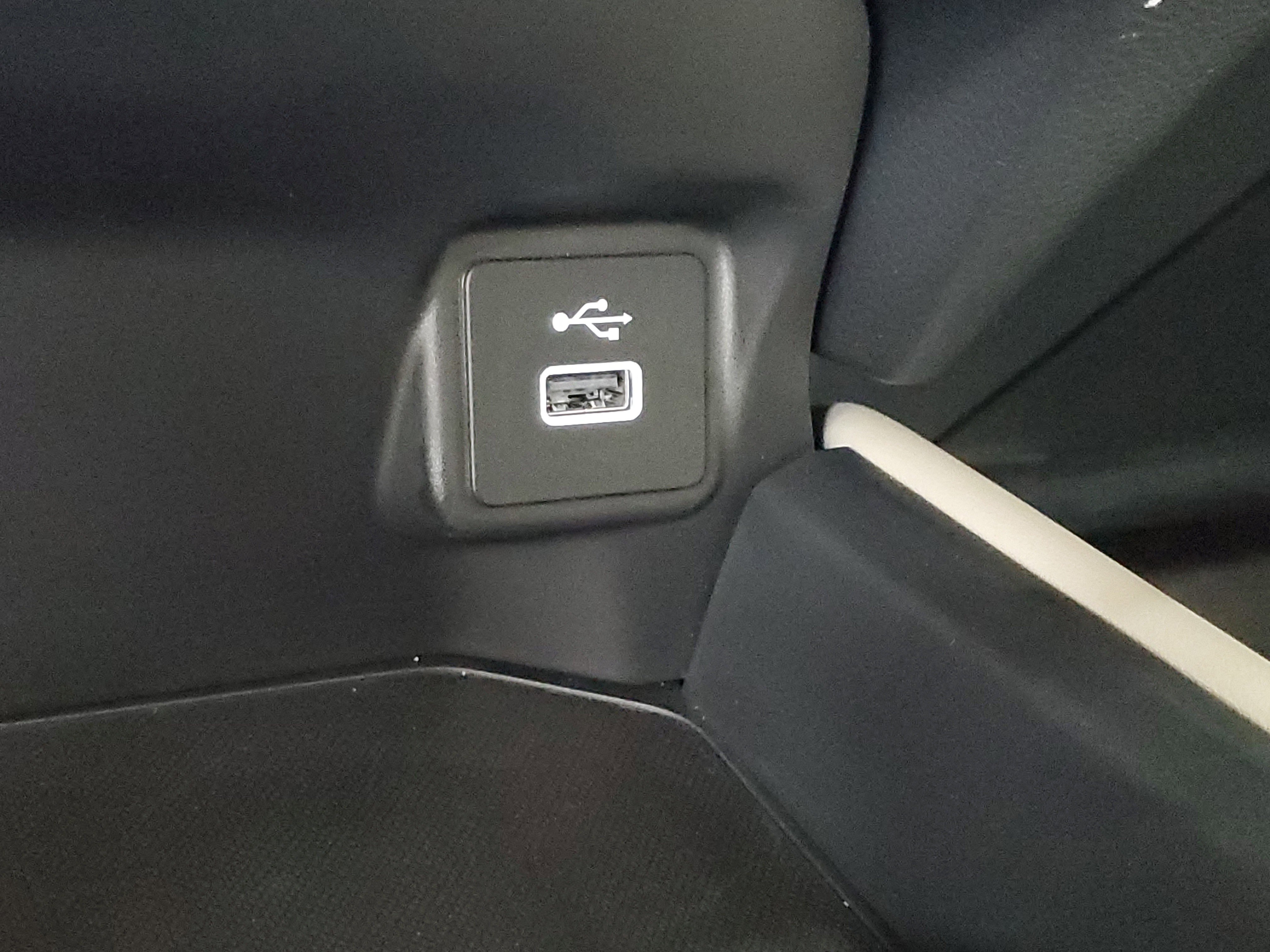 Used 2025 Honda HR-V LX image 30