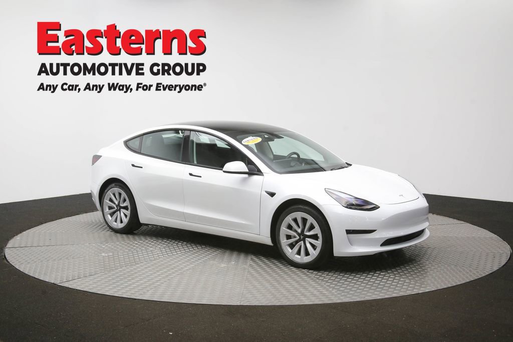 Used 2023 Tesla Model 3 Standard Range RWD image 43