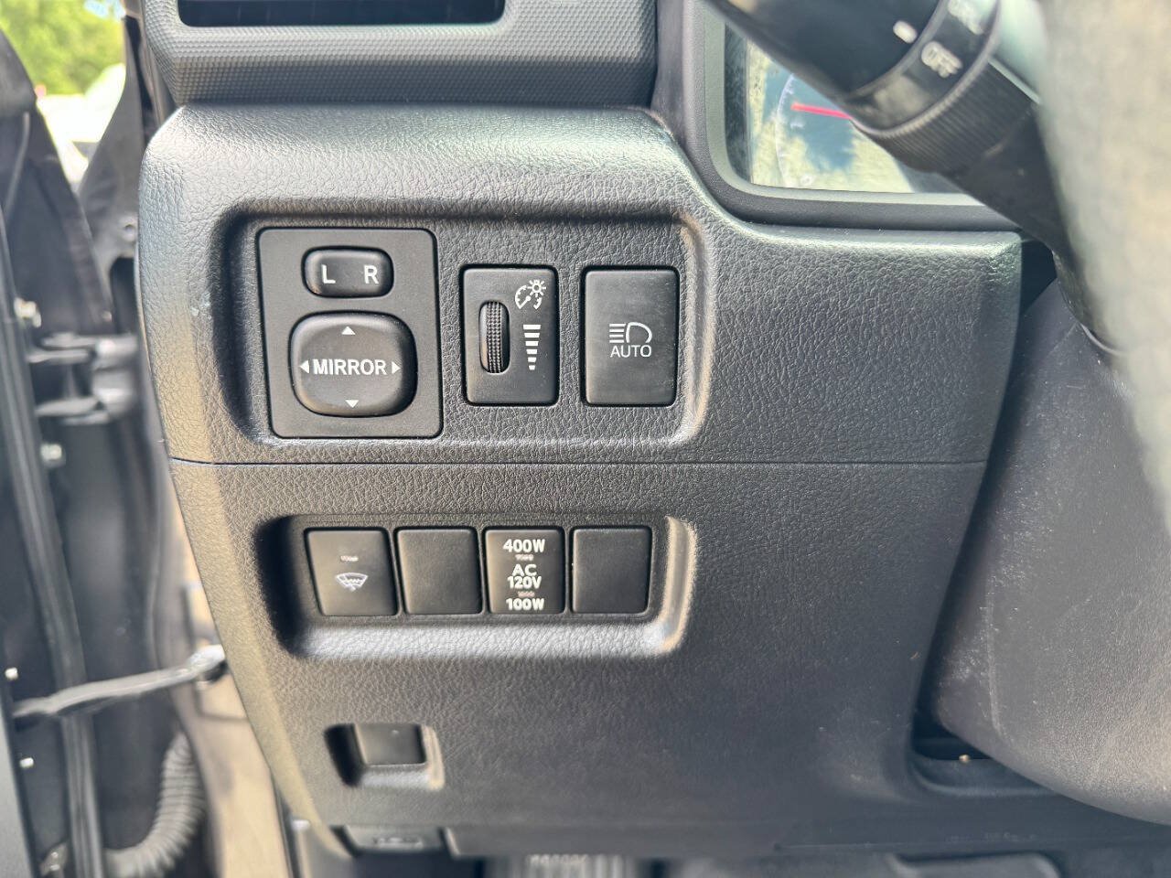 Used 2021 Toyota 4Runner SR5 Premium w/ Moonroof Package AWD/4WD image 26
