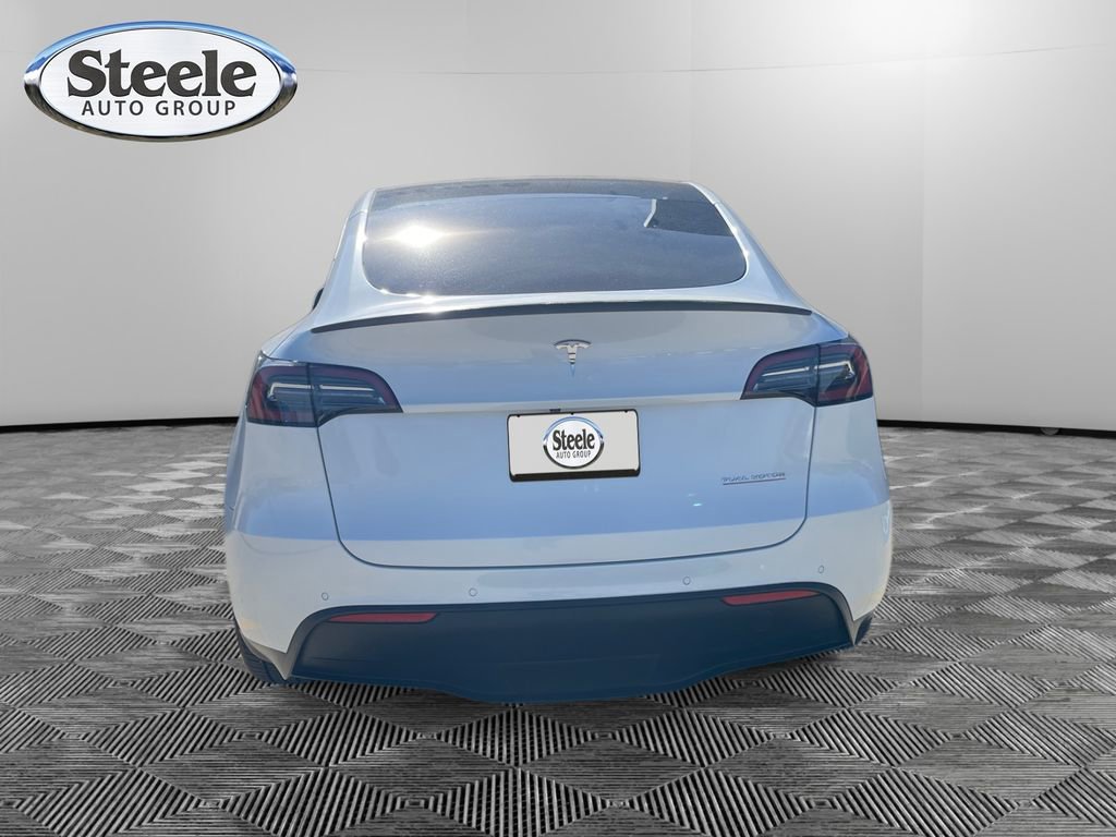 Used 2022 Tesla Model Y Performance image 4