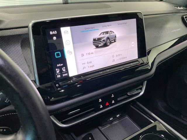 Used 2024 Volkswagen Atlas Cross Sport SEL Premium R-Line image 15