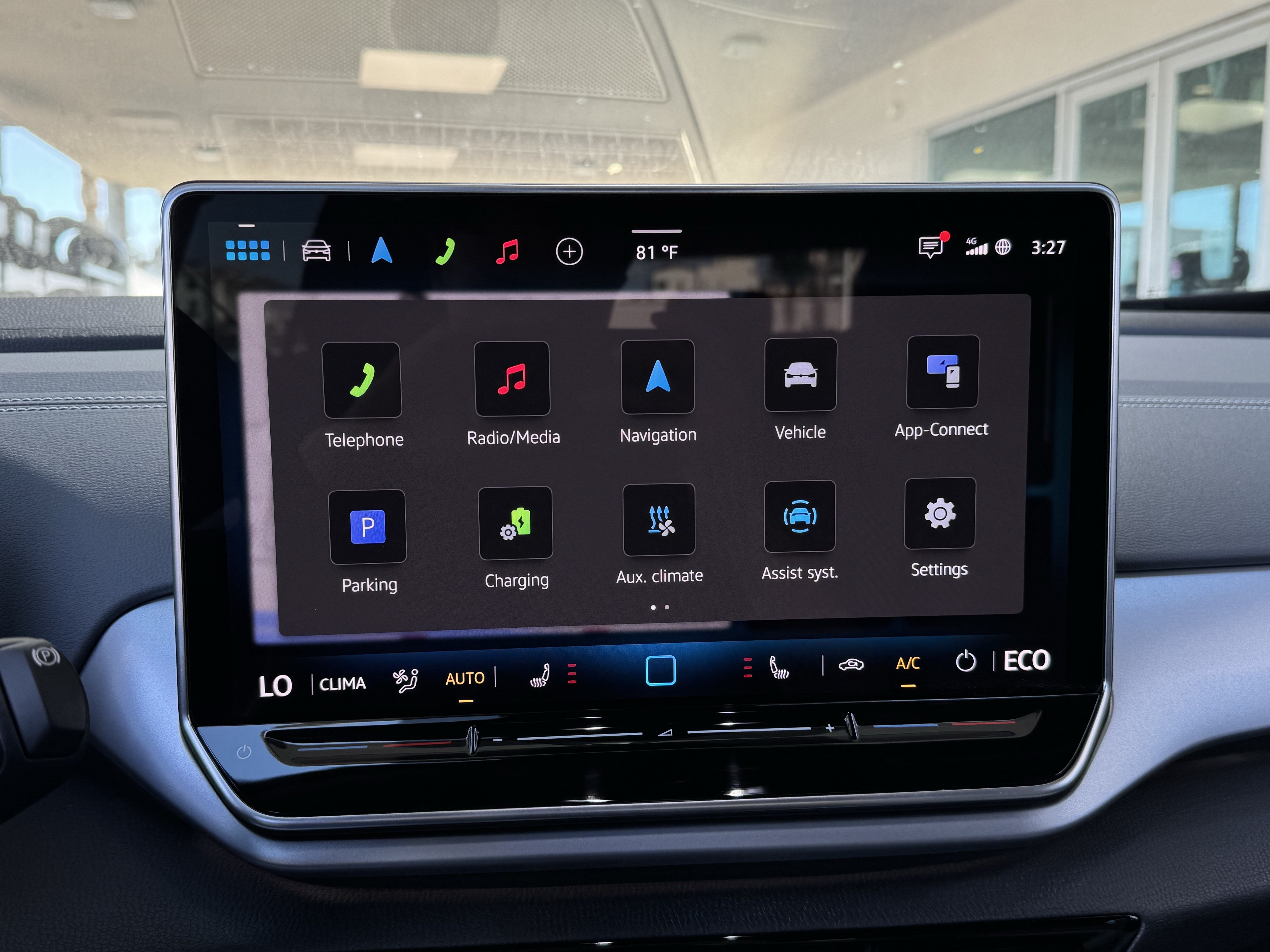 New 2026 Volkswagen ID.4 Pro RWD image 22